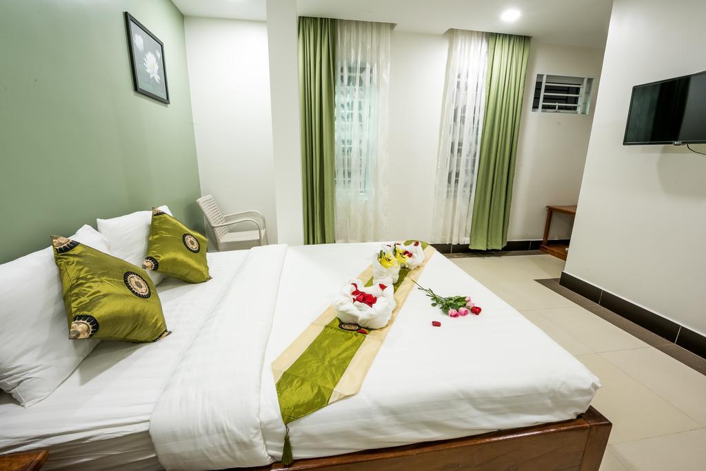 Ny Ka Smy Hotel Пном Пен Екстериор снимка