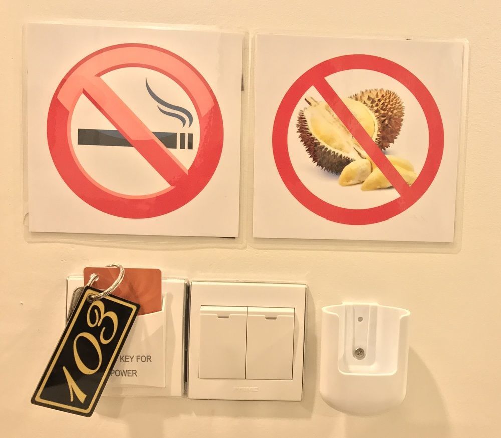 Ny Ka Smy Hotel Пном Пен Екстериор снимка